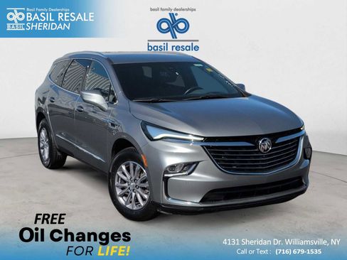 Used 2024 Buick Enclave Premium image 1