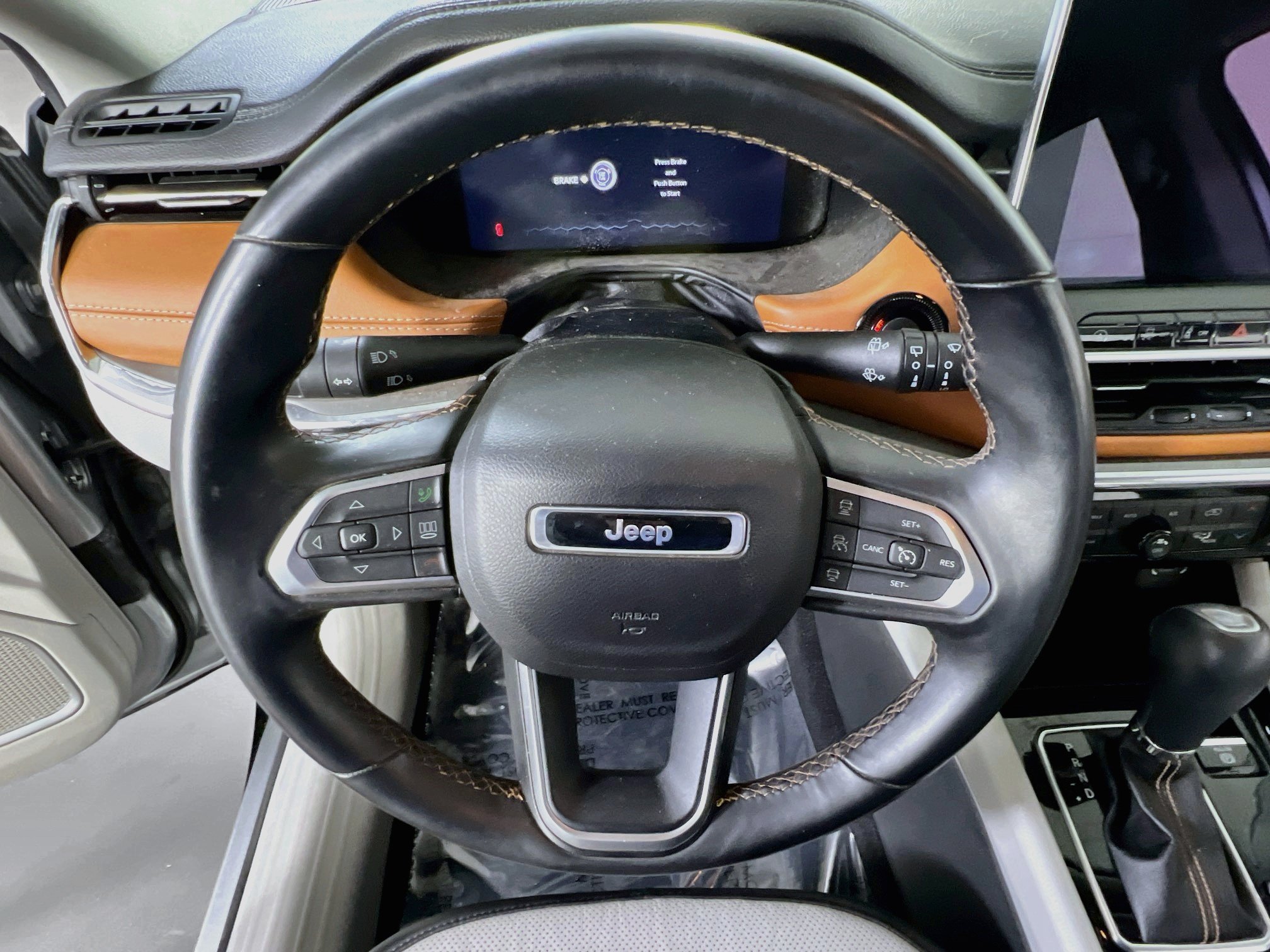 Used 2022 Jeep Compass Limited w/ Elite Group AWD/4WD image 11