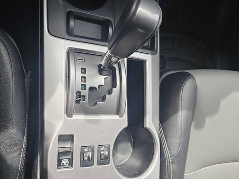 Used 2016 Toyota 4Runner SR5 Premium image 20