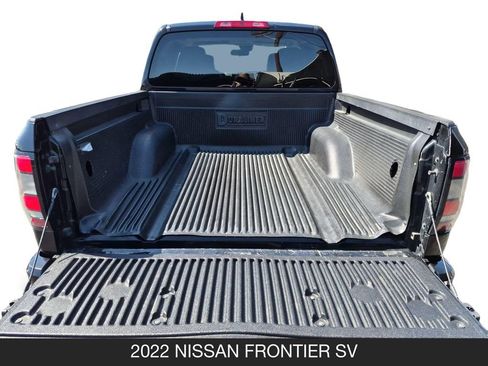 Used 2022 Nissan Frontier SV AWD/4WD image 24