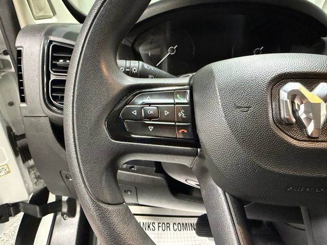 Used 2025 RAM ProMaster 2500 w/ Convenience Group FWD image 14