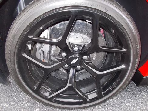 Used 2015 Chevrolet Camaro Z/28 image 25