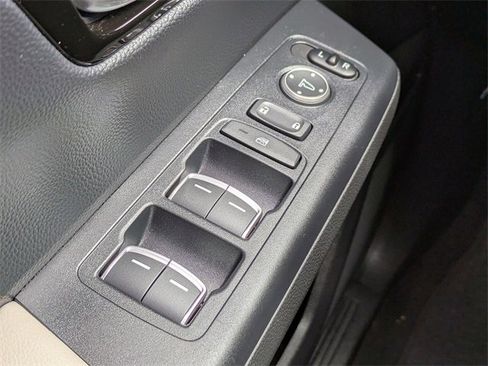 Used 2025 Honda CR-V EX-L image 24