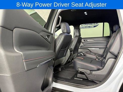 New 2026 Chevrolet Traverse RS image 11