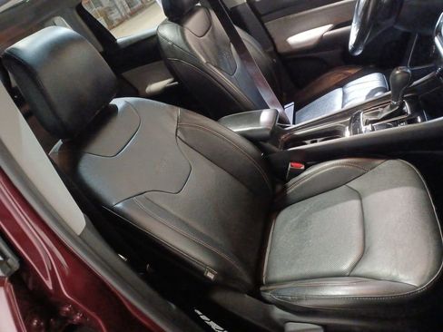 Used 2022 Jeep Compass Latitude w/ Sun and Sound Group image 25