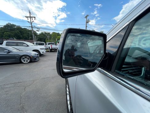 Used 2015 GMC Yukon SLE w/ HD Trailering Package AWD/4WD image 27