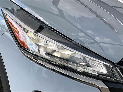 Certified 2024 Nissan Kicks SR w/ SR Premium Package FWD image 27
