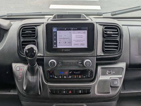 Used 2025 RAM ProMaster 2500 w/ Convenience Group FWD image 20