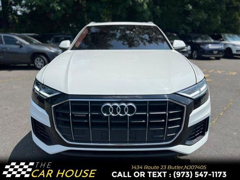 Used 2021 Audi Q8 Premium image 5
