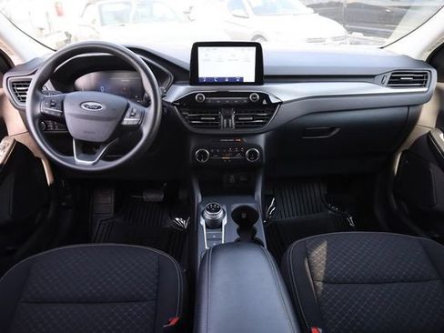 Certified 2025 Ford Escape Active FWD image 22