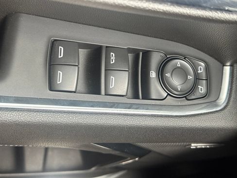 Used 2025 Chevrolet Silverado 1500 LT Trail Boss w/ LT Trail Boss Premium Package AWD/4WD image 23
