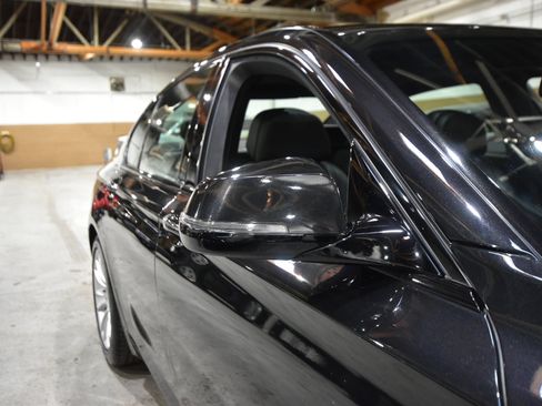 Used 2013 BMW 750i xDrive image 60