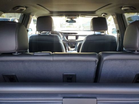 Used 2025 Cadillac XT5 Premium Luxury image 24