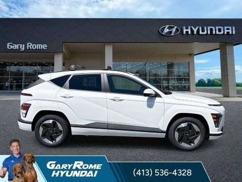Certified 2024 Hyundai Kona SEL FWD image 11