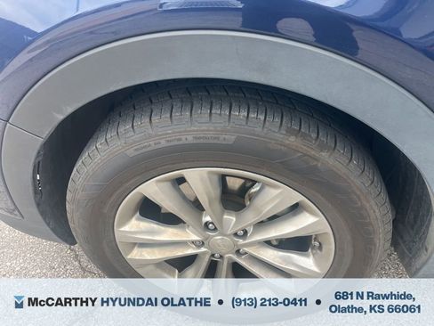 Used 2017 Hyundai Santa Fe Sport 2.0T image 13