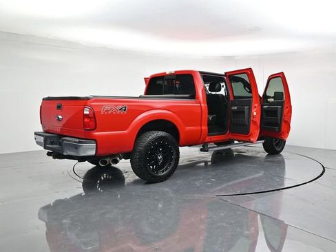 Used 2016 Ford F250 Lariat w/ Lariat Ultimate Package image 44