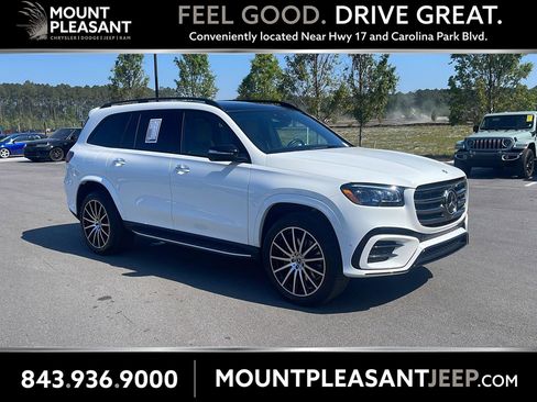 Used 2025 Mercedes-Benz GLS 450 4MATIC image 1