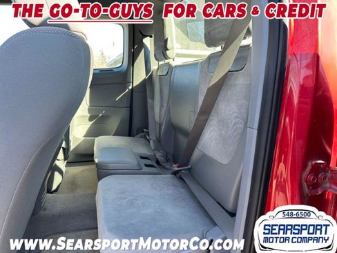 Used 2011 Toyota Tacoma 4x4 Access Cab image 7