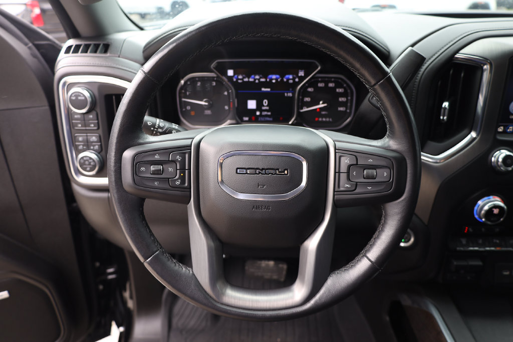 Used 2021 GMC Sierra 3500 Denali w/ Denali Ultimate Package AWD/4WD image 13