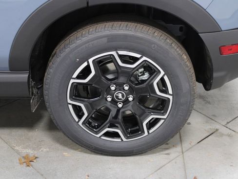 New 2025 Ford Bronco Sport Outer Banks w/ Outer Banks Tech Package+ AWD/4WD image 16