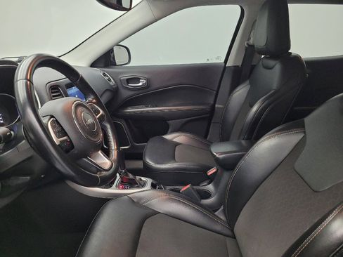 Used 2020 Jeep Compass Latitude w/ Popular Equipment Group AWD/4WD image 17