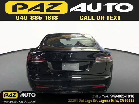 Used 2022 Tesla Model S Plaid image 4