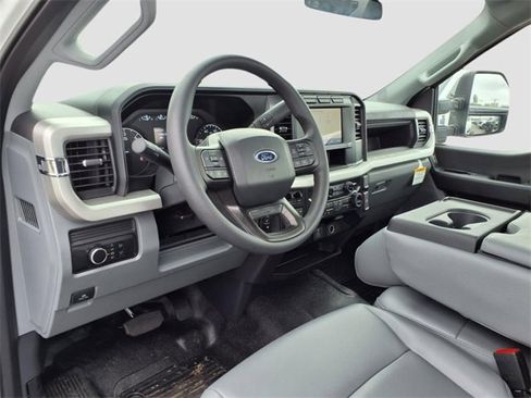 Used 2023 Ford F350 XL w/ Snow Plow Prep Package image 11