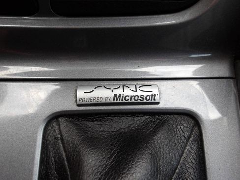 Used 2014 Ford Focus Titanium image 16