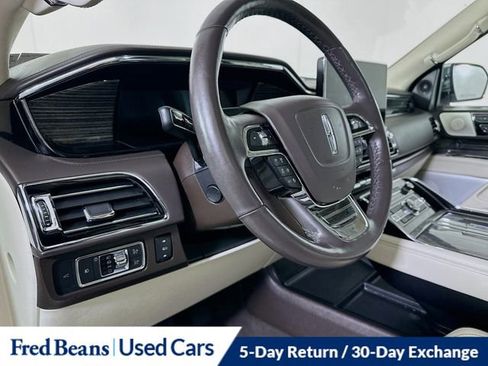 Certified 2022 Lincoln Navigator Black Label image 11