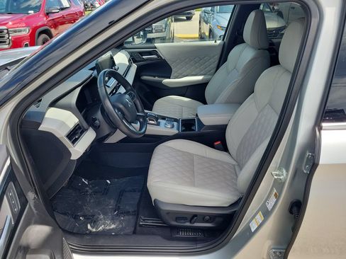 Used 2024 Mitsubishi Outlander SEL AWD/4WD image 20