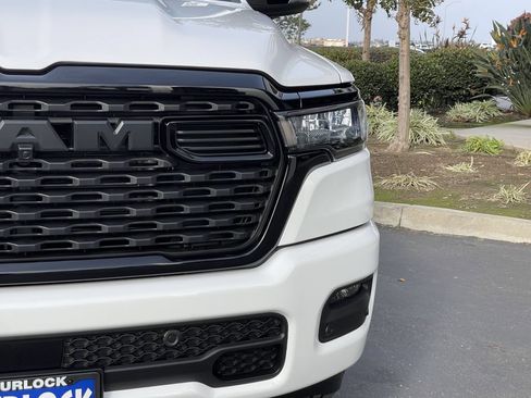 New 2026 RAM 1500 Big Horn AWD/4WD image 6