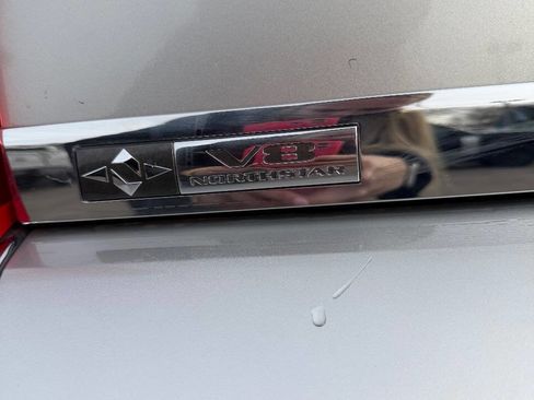 Used 2006 Cadillac DTS Luxury II w/ Sun And Sound Package image 17