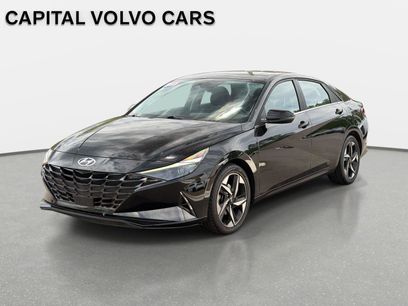 Used 2023 Hyundai Elantra Limited