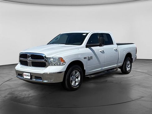 Used 2019 RAM 1500 Classic SLT AWD/4WD image 5