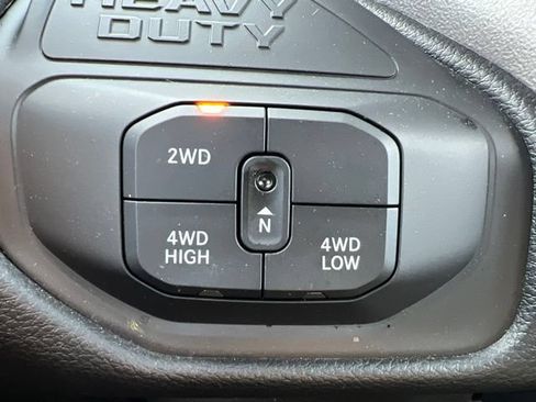 Used 2026 RAM 2500 Big Horn AWD/4WD image 22