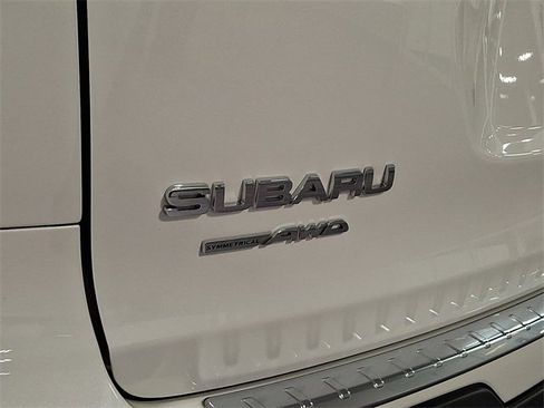 Certified 2025 Subaru Ascent Limited w/ Popular Package #2 image 32