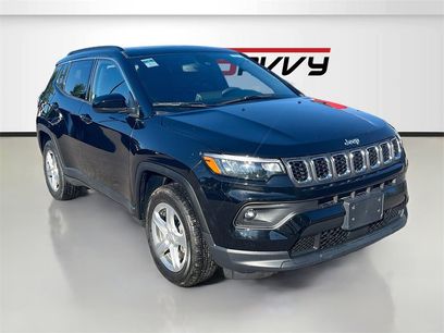 Used 2025 Jeep Compass Latitude w/ Sun and Sound Group
