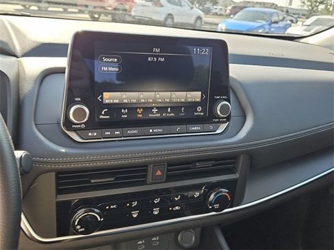 New 2026 Nissan Rogue S image 17