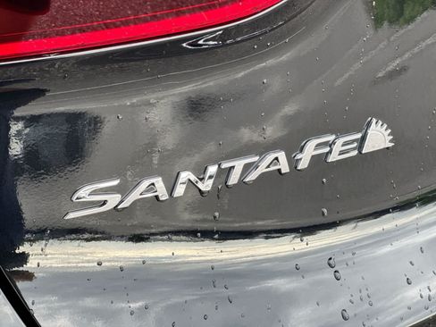 Used 2023 Hyundai Santa Fe SEL FWD image 19