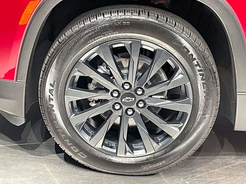 Used 2023 Chevrolet Traverse RS w/ LPO, Floor Liner Package image 39