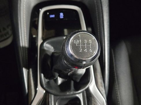 Used 2019 Toyota Corolla SE image 16