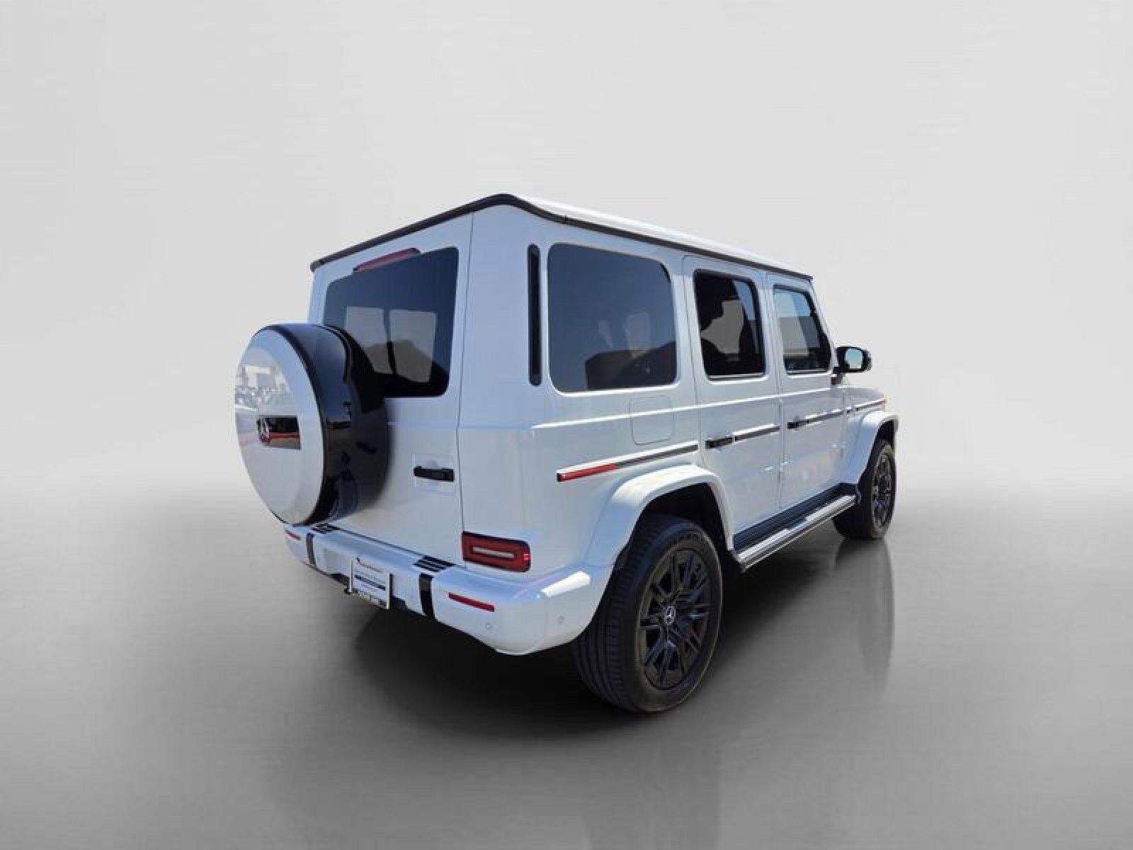New 2027 Mercedes-Benz G 580 e image 5
