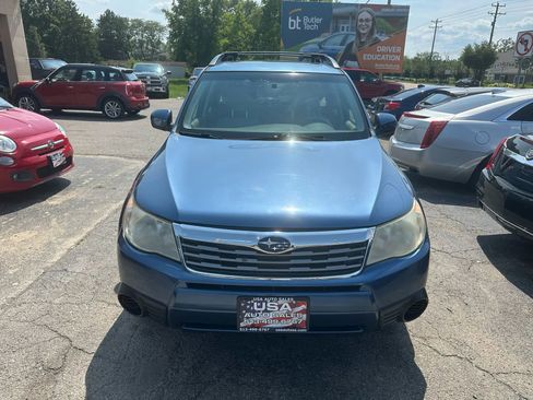 Used 2010 Subaru Forester 2.5X Premium image 9