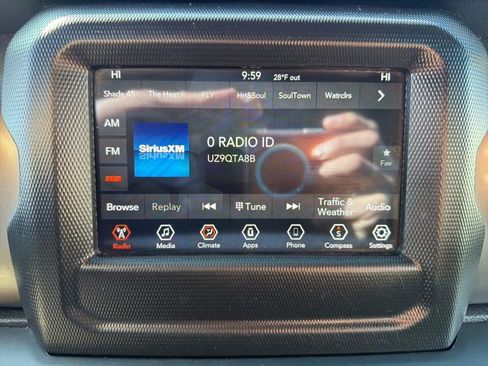 Used 2019 Jeep Wrangler Unlimited Sport S image 29