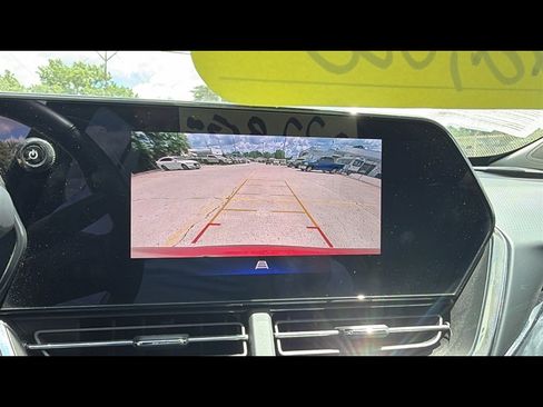 Used 2024 Chevrolet Trax ACTIV w/ Sunroof Package FWD image 20