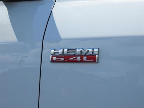 Used 2021 RAM 2500 Tradesman image 9