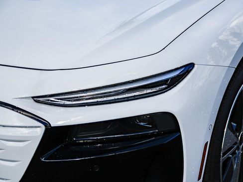 New 2025 Audi A6 e-tron Premium image 10