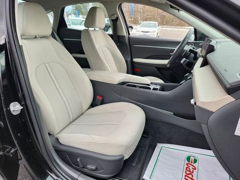 Used 2024 Hyundai Sonata SEL image 17