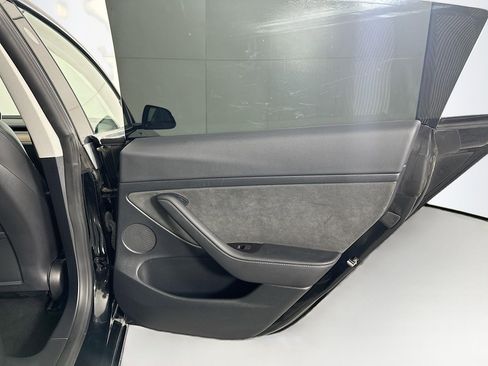 Used 2023 Tesla Model 3 Standard Range RWD image 30