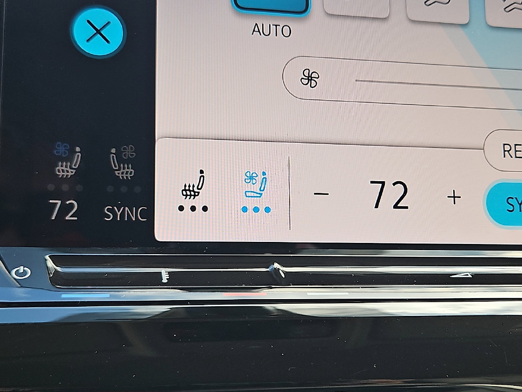 Certified 2025 Volkswagen Atlas SE AWD/4WD image 20